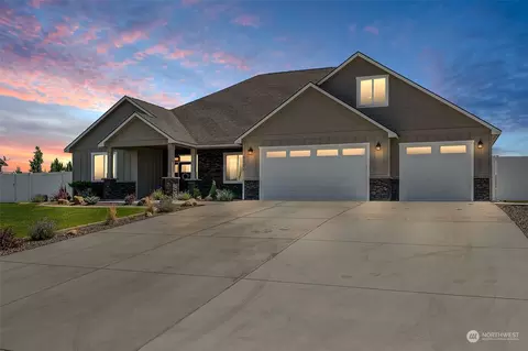 8101 SE Dune Lake Rd, Moses Lake, WA 98837