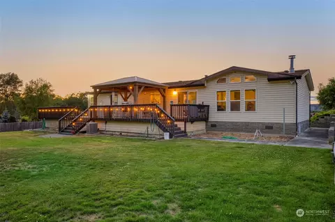 264 Joslin Rd, Sequim, WA 98382