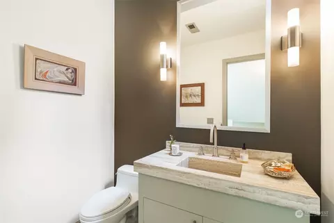4237 E Lee St, Seattle, WA 98112 photo 11