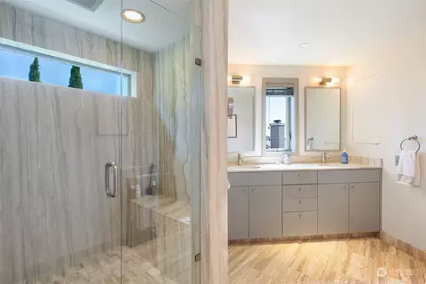 4237 E Lee St, Seattle, WA 98112 photo 16