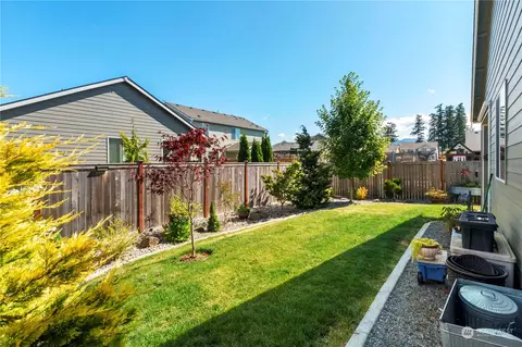 555 Petersen Dr E, Enumclaw, WA 98022 photo 20