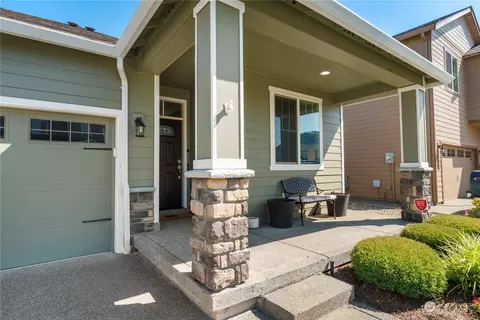 555 Petersen Dr E, Enumclaw, WA 98022 photo 3