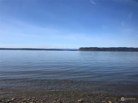 7710 47th St NW, Tulalip, WA 98271