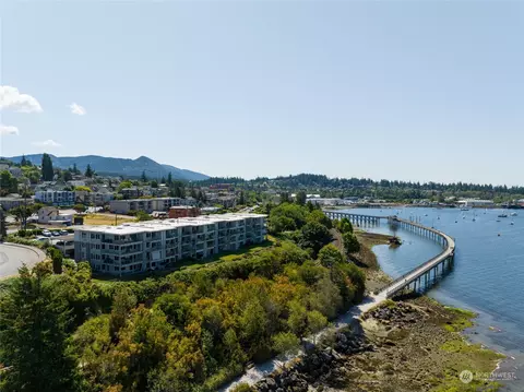 600 S State #313, Bellingham, WA 98225