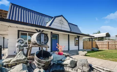 168 Wood Ave, Morton, WA 98356