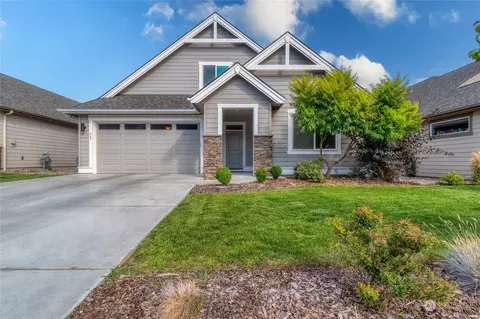 347 Chardonnay Ct, Walla Walla, WA 99362