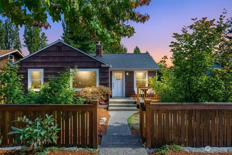 7342 28th Ave SW, Seattle, WA 98126