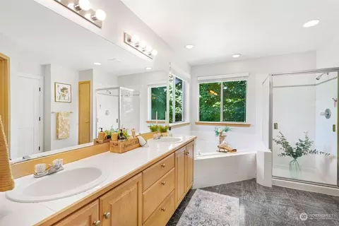 631 40th Pl, Everett, WA 98201 photo 17