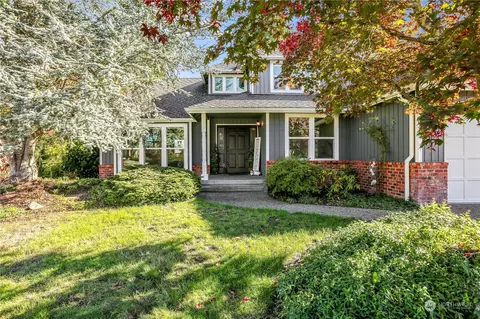4625 NE 18th St, Renton, WA 98059