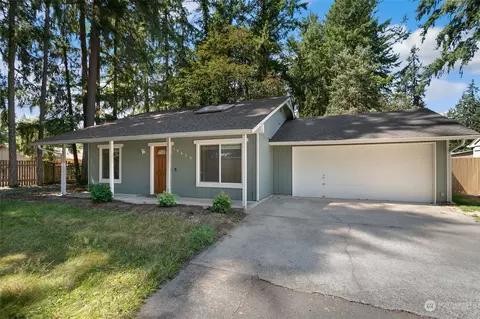 19653 SE 260th St, Covington, WA 98042