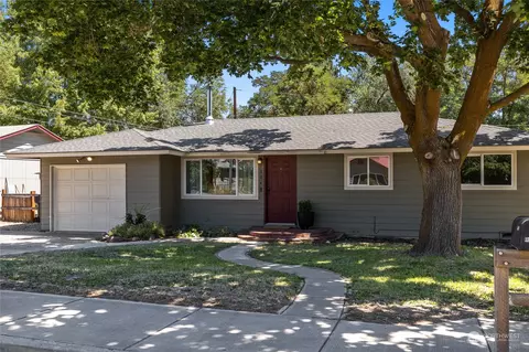 1304 N Water St, Ellensburg, WA 98926
