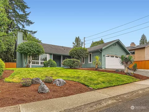 14207 NE 84th Ct, Redmond, WA 98052