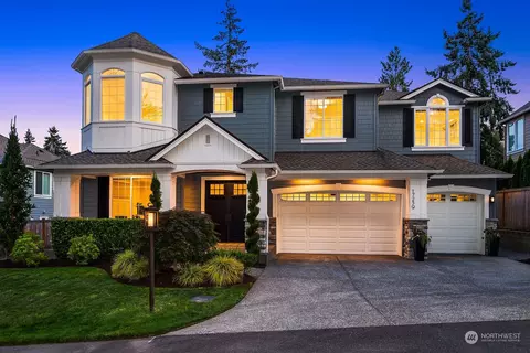 17259 NE 15th St, Bellevue, WA 98008