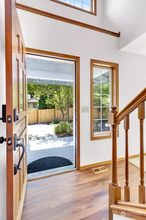 215 SE 173rd Pl, Bothell, WA 98012 photo 9