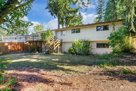 15311 NE 7th Pl, Bellevue, WA 98007