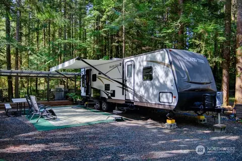 119 Jasper Trl, Deming, WA 98244