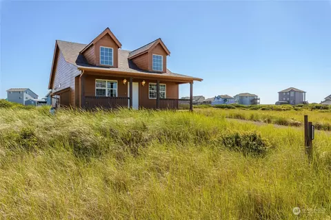 1255 Fleetwood Ave SW, Ocean Shores, WA 98569