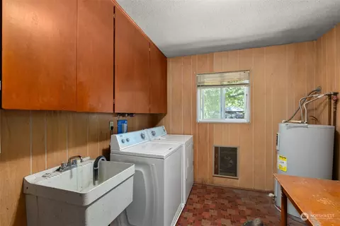 15838 Vail Loop SE, Rainier, WA 98576 photo 14