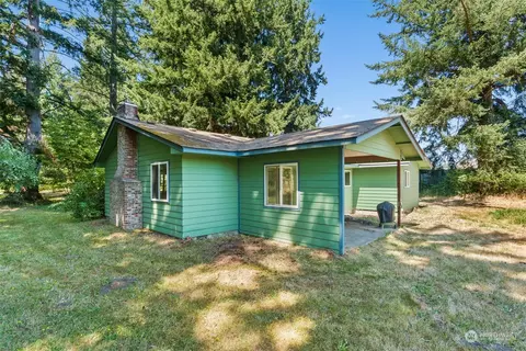 15838 Vail Loop SE, Rainier, WA 98576 photo 15