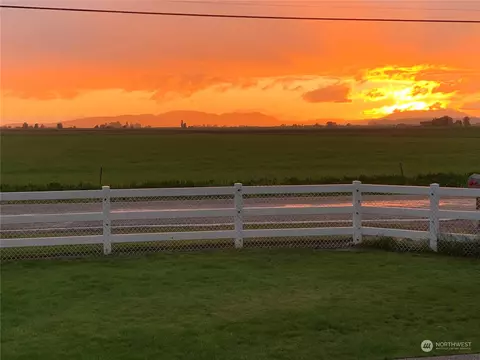 7407 Thomas Rd, Bow, WA 98232 photo 39