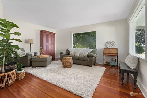7407 Thomas Rd, Bow, WA 98232 photo 11