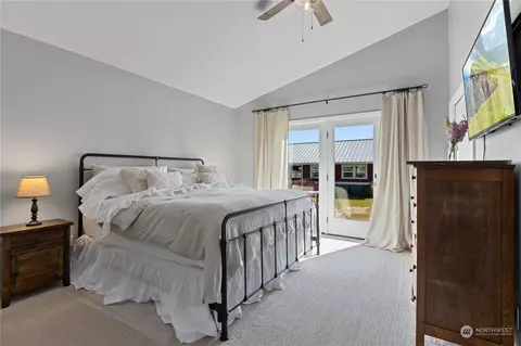 7407 Thomas Rd, Bow, WA 98232 photo 17