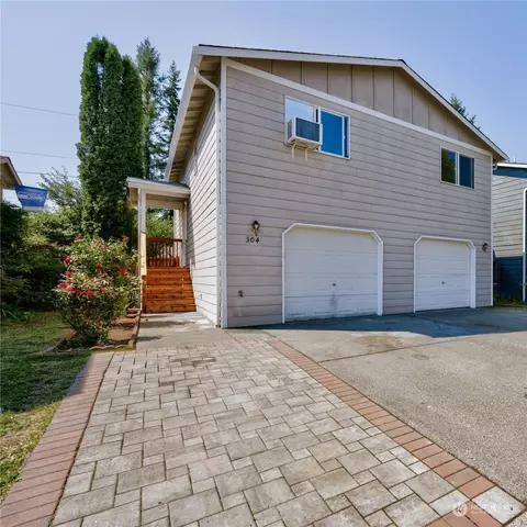 304 Whispering Pine Pl, Sultan, WA 98294