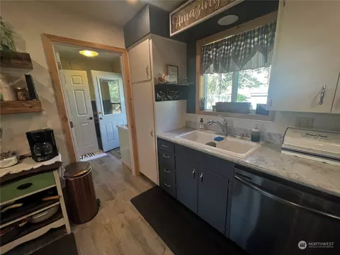 24 Fairgrounds Rd, Pomeroy, WA 99347 photo 3