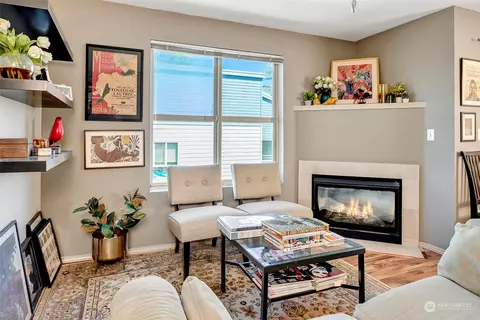 9520 1st Ave NE #A301, Seattle, WA 98115