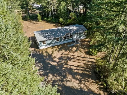 271 E Leffler Loop Rd, Grapeview, WA 98546 photo 3