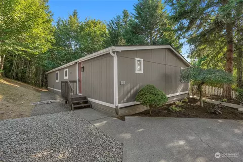 12611 NE 189th St, Bothell, WA 98011