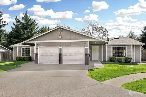 12315 12317 121st Avenue Ct E, Puyallup, WA 98374