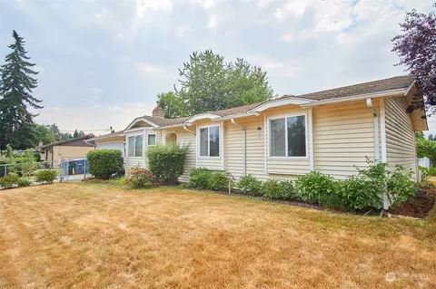 17210 8th Ave E, Spanaway, WA 98387 photo 2