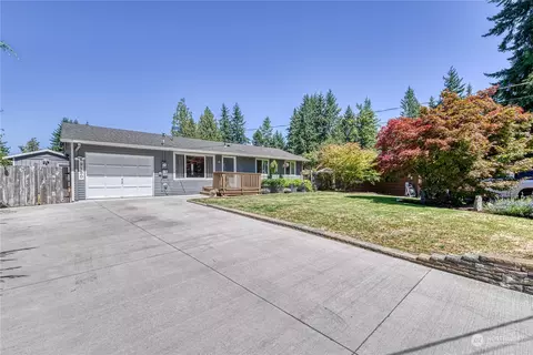 2180 NW Malnor Ct, Poulsbo, WA 98370