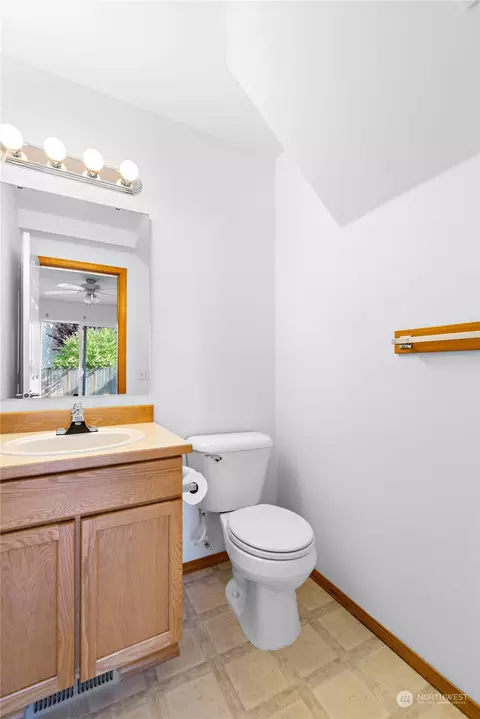 4610 150th Pl SE, Everett, WA 98208 photo 13