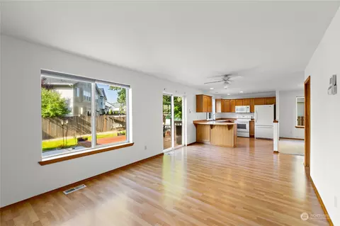 4610 150th Pl SE, Everett, WA 98208 photo 11