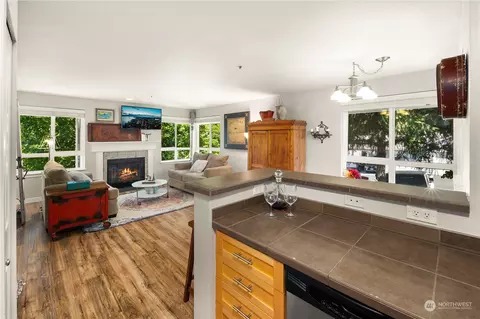 3914 243rd Pl SE #L401, Bothell, WA 98021 photo 9
