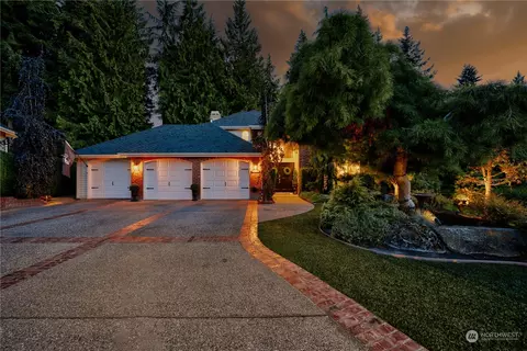 13537 42nd Ct W, Mukilteo, WA 98275