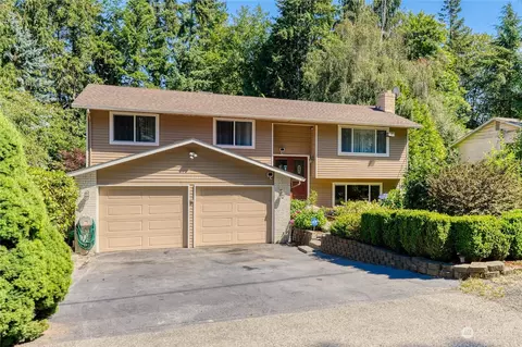 15233 W 50th Pl, Edmonds, WA 98026