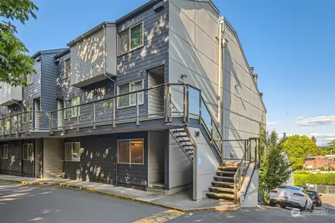 5829 NE 75th St #338, Seattle, WA 98115