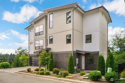 12104 NE 109th Way, Kirkland, WA 98033