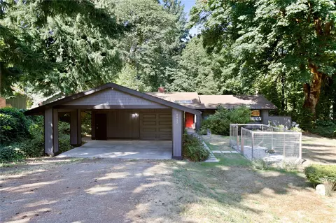 4415 John Luhr Rd NE, Olympia, WA 98516