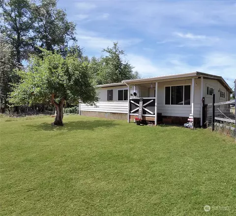 15224 Martinson Rd SE, Yelm, WA 98597