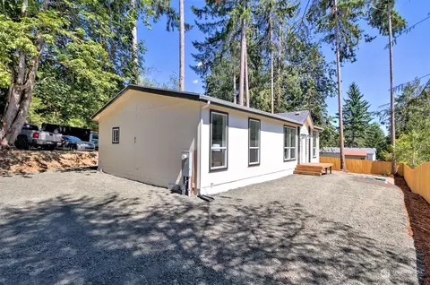 81 E Ashwood Ln, Shelton, WA 98584