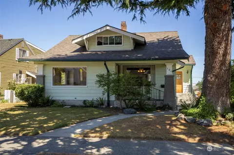 121 W Eleventh St, Port Angeles, WA 98362