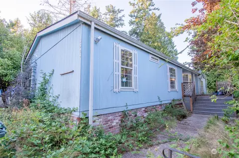 4528 California Trl, Blaine, WA 98230