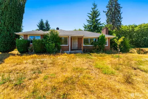 1355 NE Tagholm Rd, Poulsbo, WA 98370
