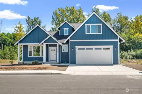 914 Crimson Ct, Nooksack, WA 98276