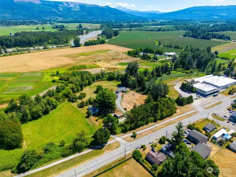 612 Everson Rd, Everson, WA 98247 photo 4