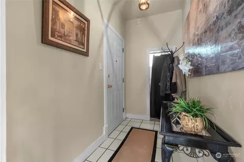 2708 18th St, Everett, WA 98201 photo 5